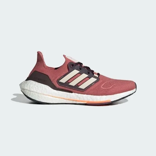     22  Adidas ULTRABOOST 22 FTW GX6670