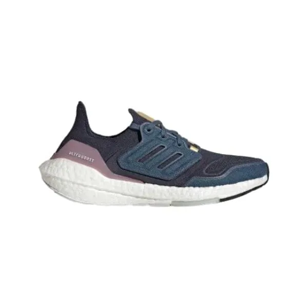     22  Adidas ULTRABOOST 22 FTW GX9157