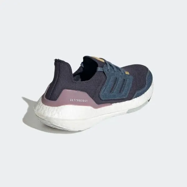     22  Adidas ULTRABOOST 22 FTW GX9157