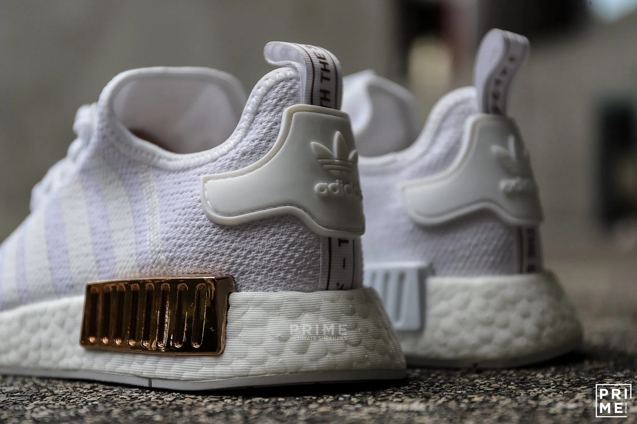 Adidas NMD R1 Cloud white / Copper Metalic(FV1788)