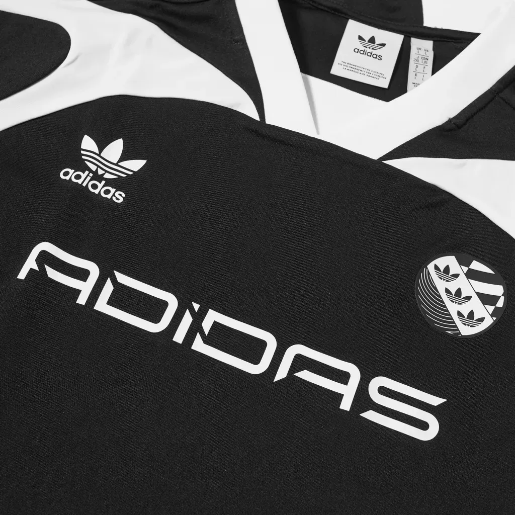 adidas  |Unisex T-Shirts