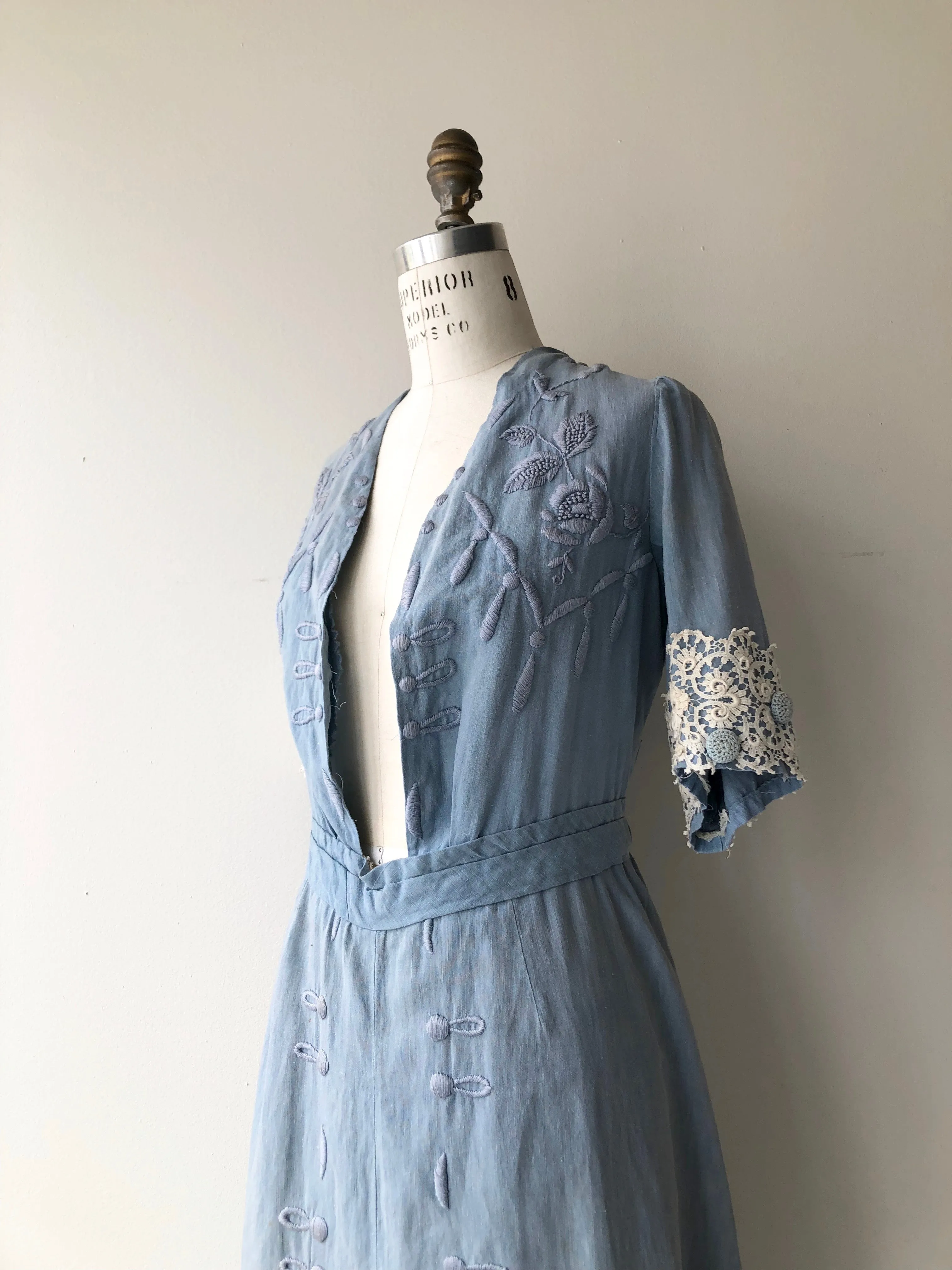 Antique Edwardian Linen Embroidered Dress