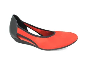 Arche Onange Ballet Red