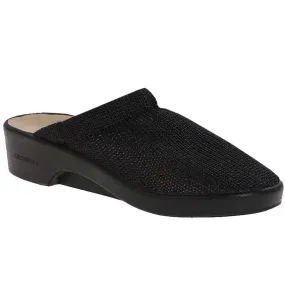 Arcopedico Light Slip-On Black (Women's)