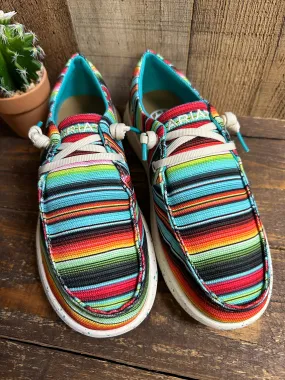 Ariat Striking Serape Hilo