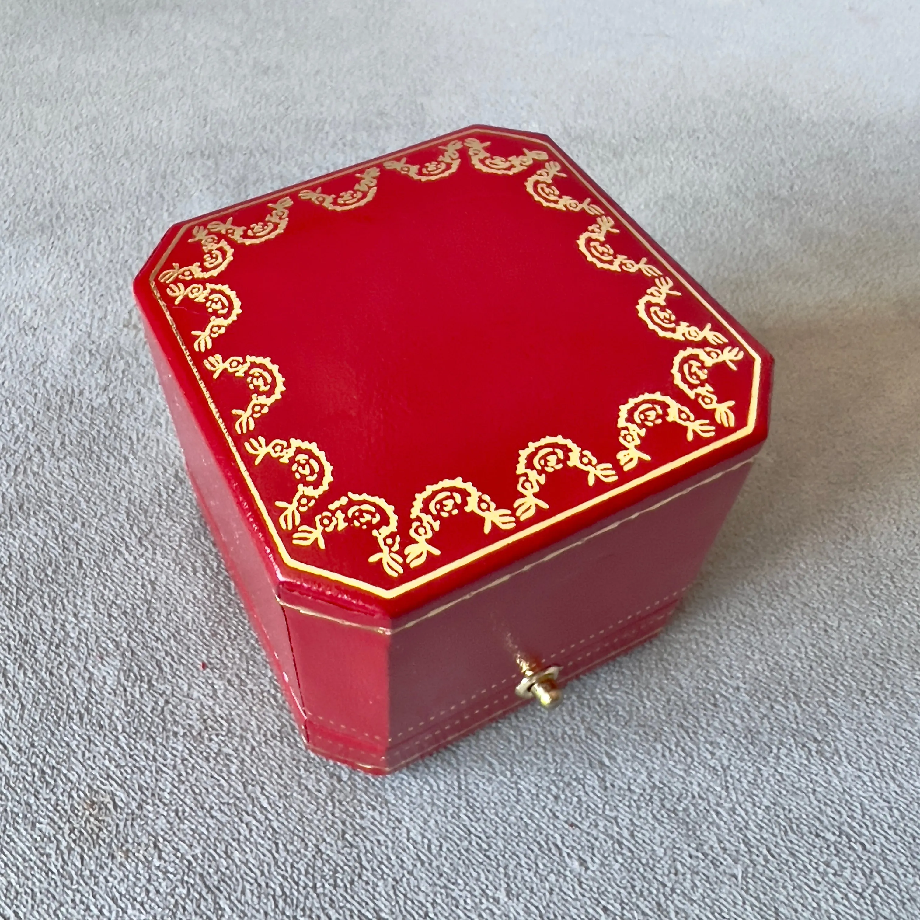 CARTIER Ring Box 2.30x2.30x2 inches