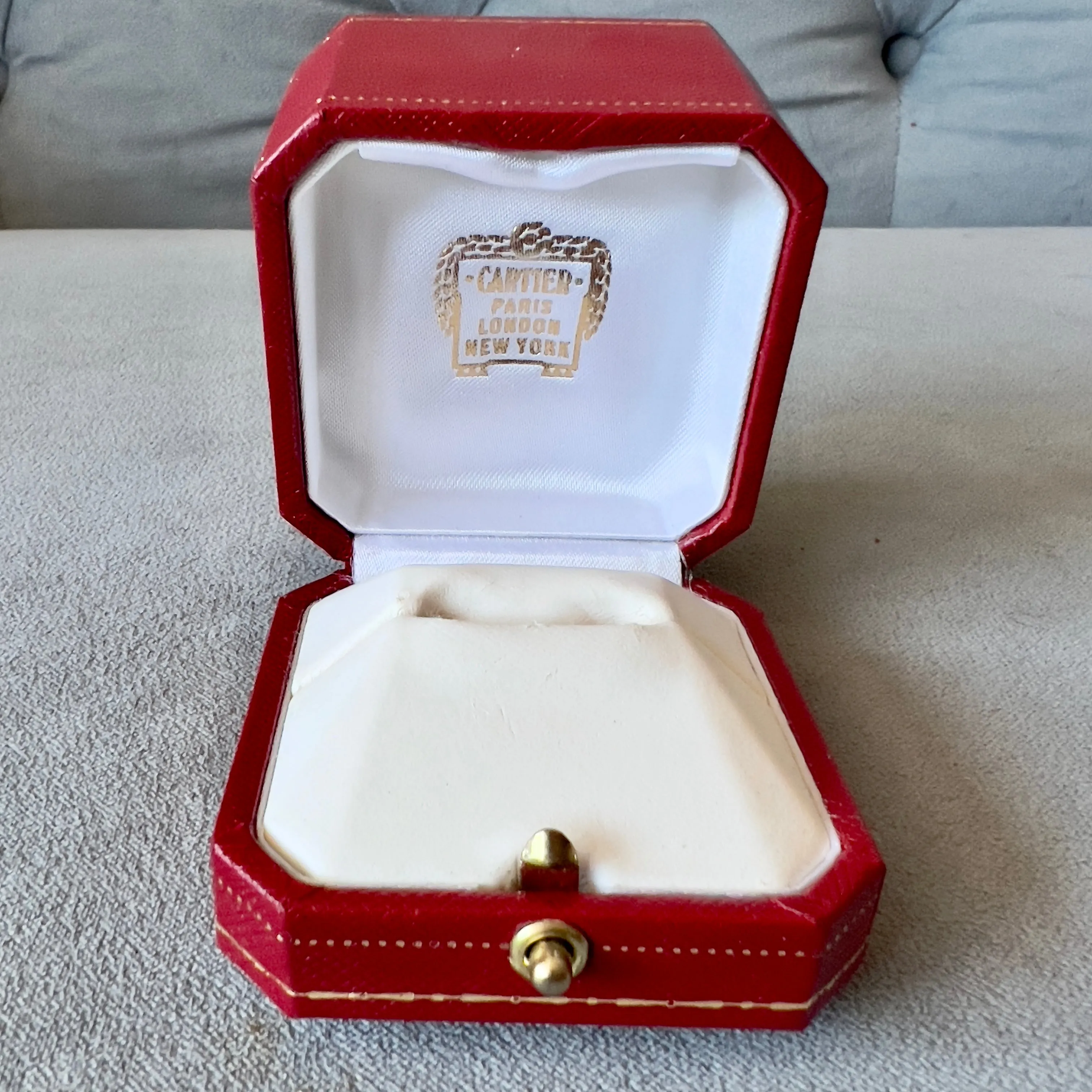 CARTIER Ring Box 2.35x2.35x2.10 inches