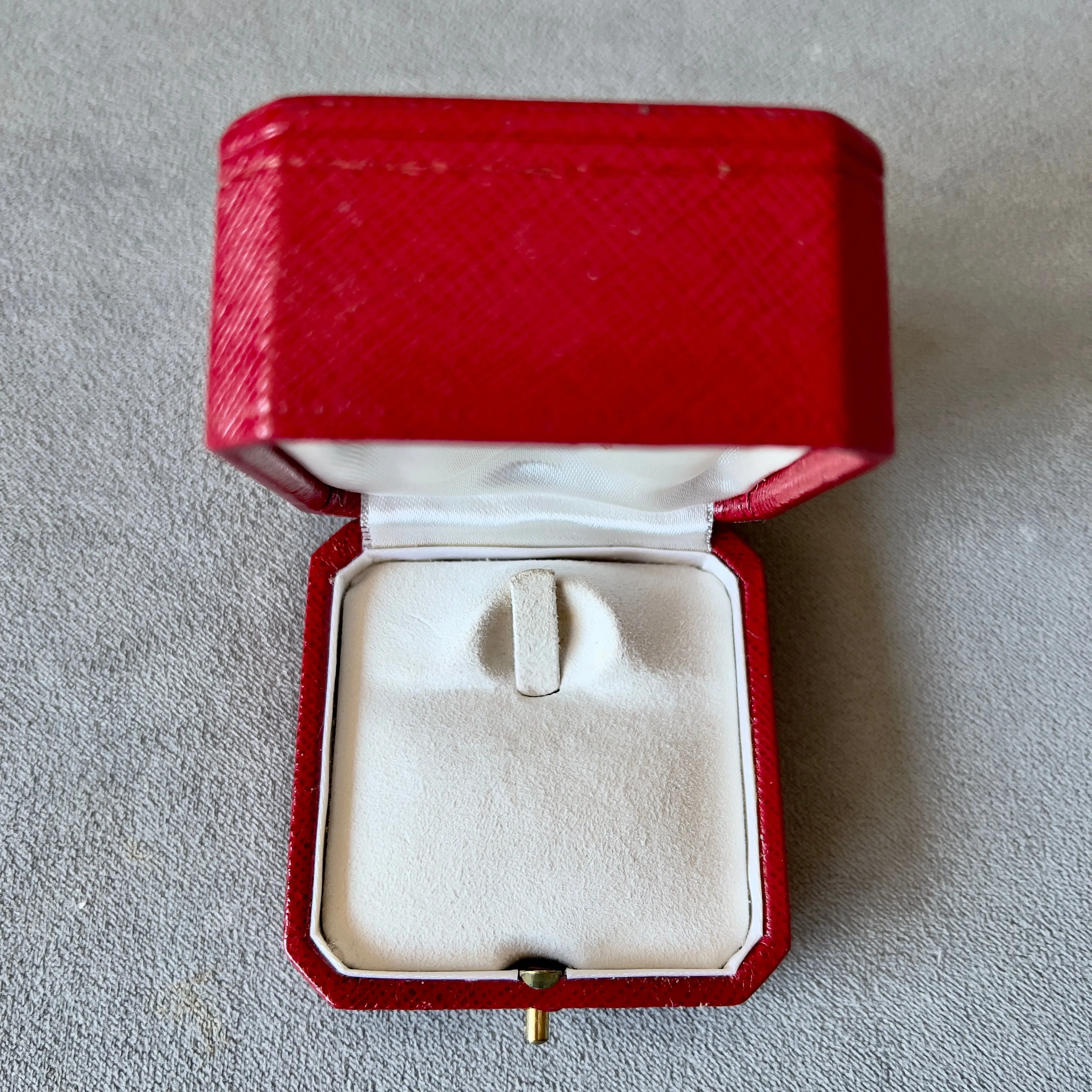 CARTIER Ring Pendant Box 2.50x2.50x1.85 inches