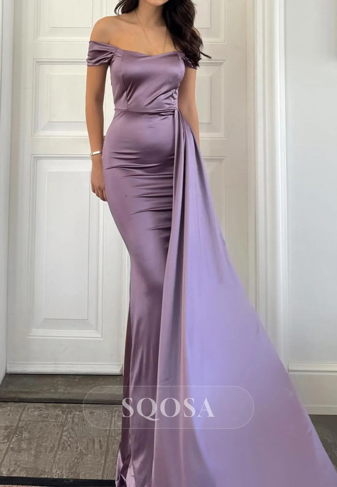 Chic Fitted Off-Shoulder Empire With Train Party Prom Evening Dress QP3547