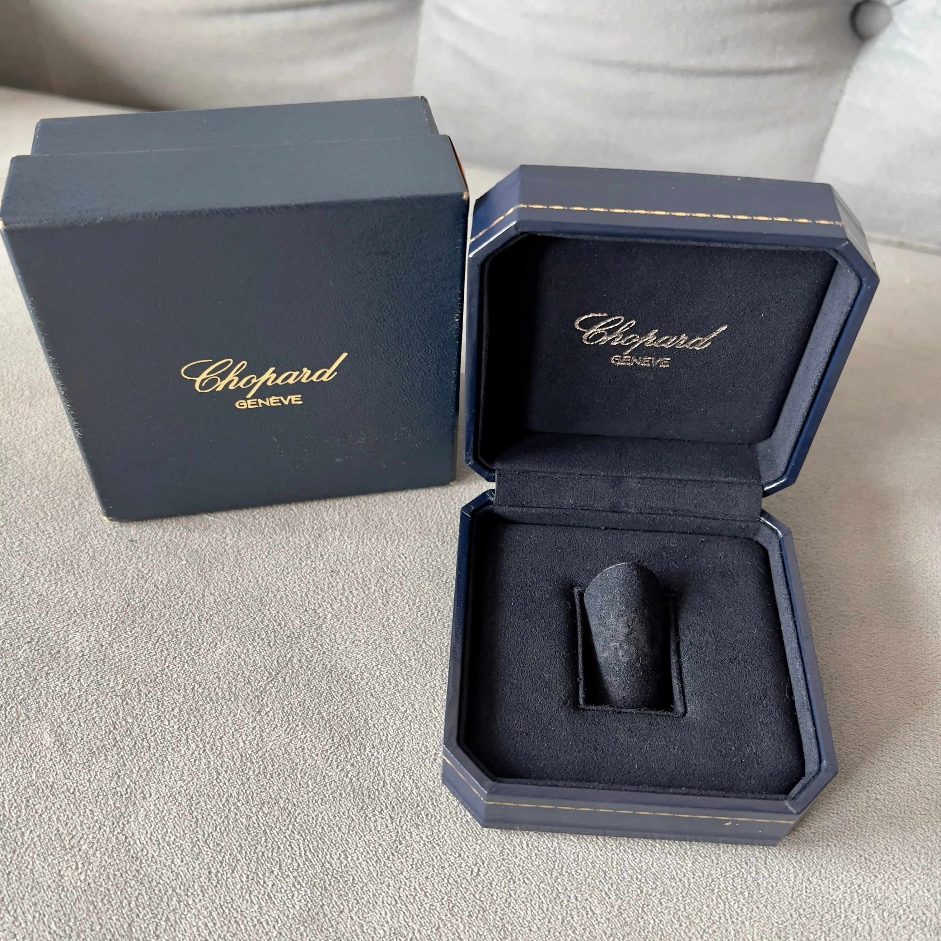 CHOPARD Ring Box + Outer Box 3.80x3.80x1.75 inches