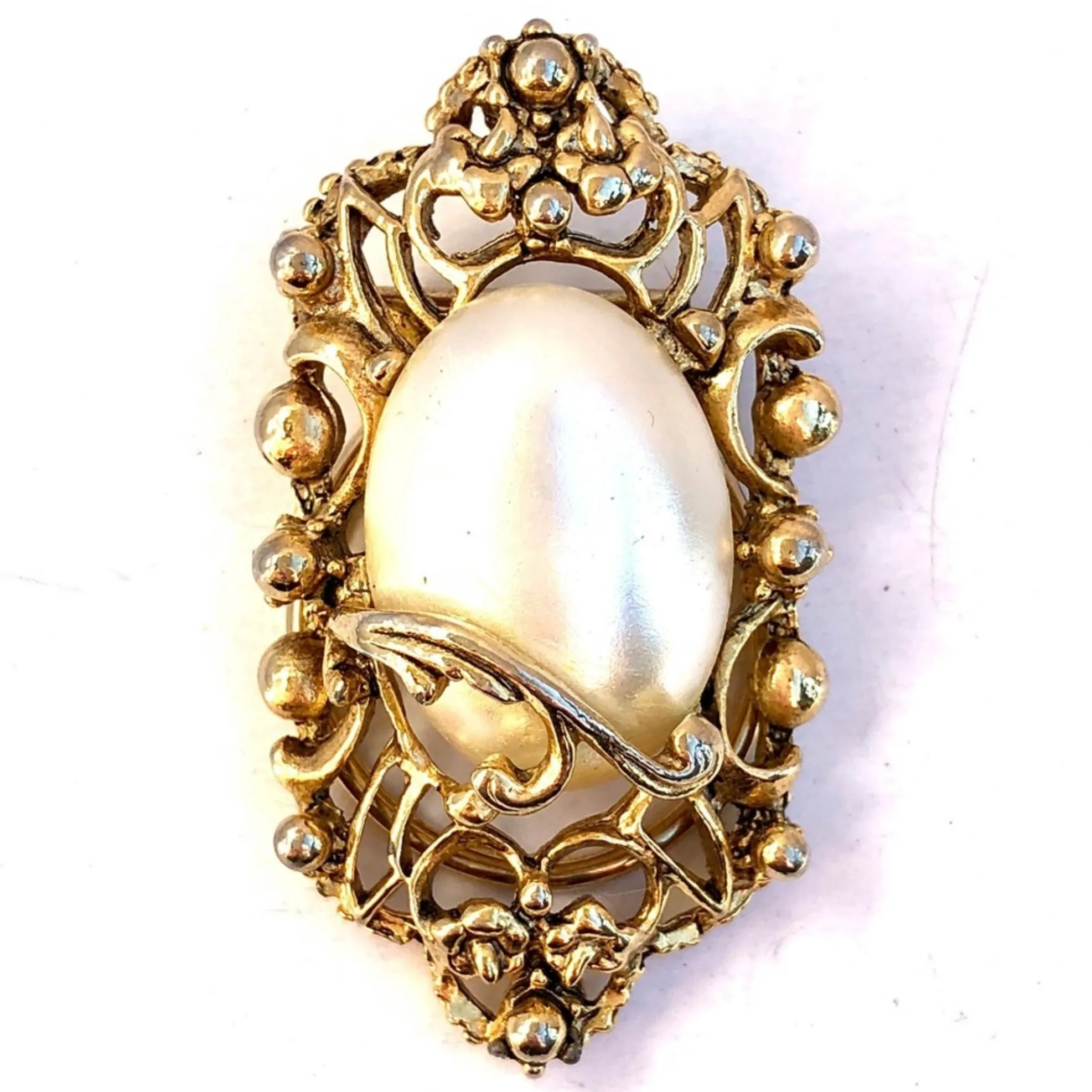 Gold Tone Pearl Stone Brooch