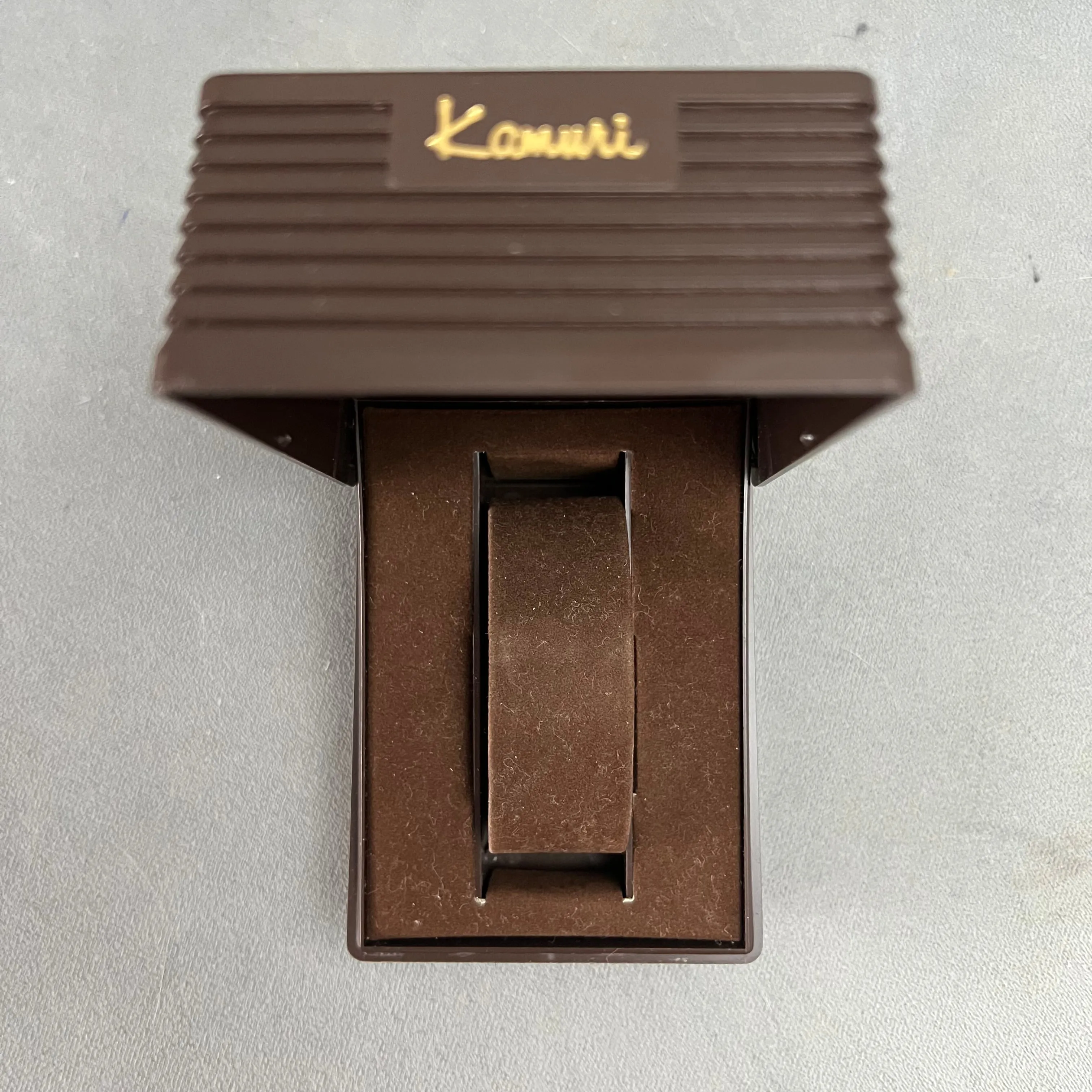 KAMURI Box 3.75x2.90x2.25 inches