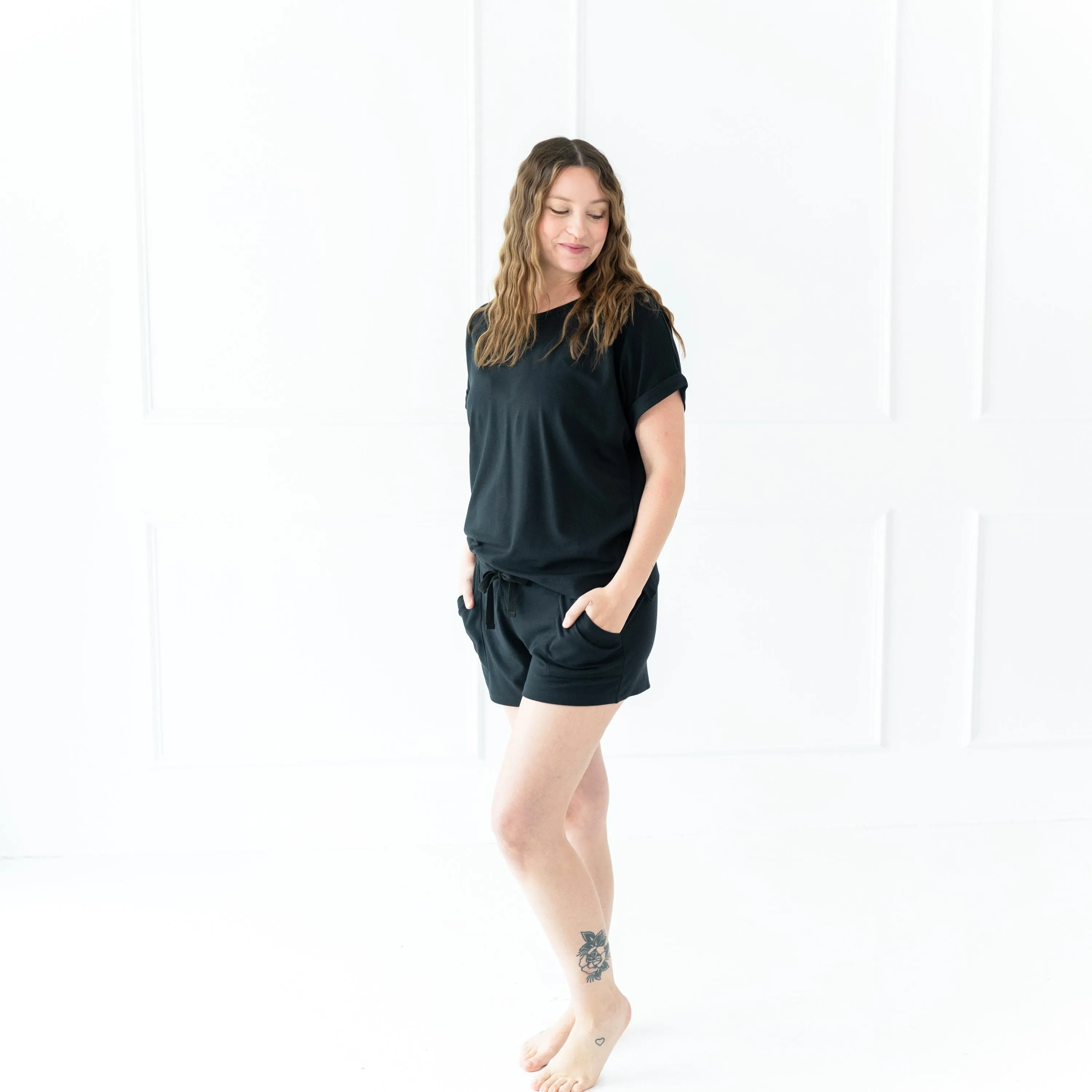 Women's Bamboo Jersey Rollup Sleeve Tee in Midnight