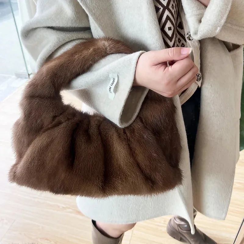 Women's Fashion Luxury Full-pelt Mink Fur Solid Pattern Wrist Handbag