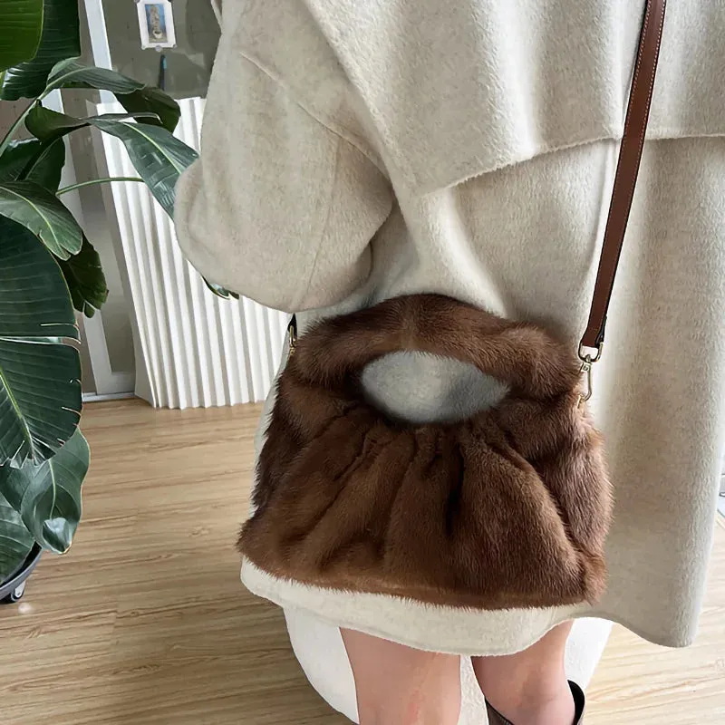 Women's Fashion Luxury Full-pelt Mink Fur Solid Pattern Wrist Handbag